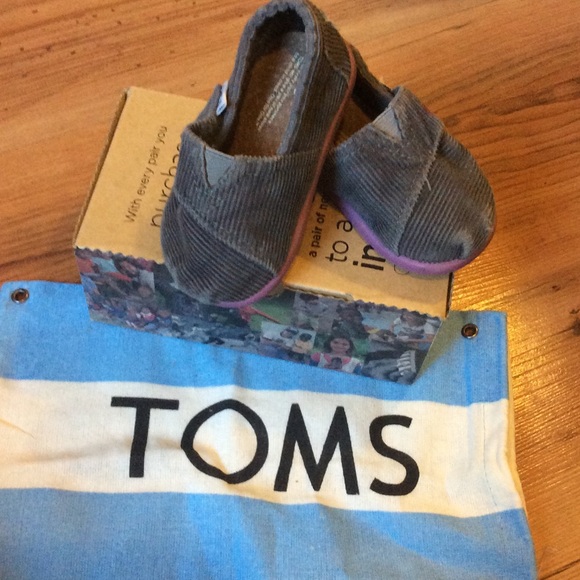 Tiny toms