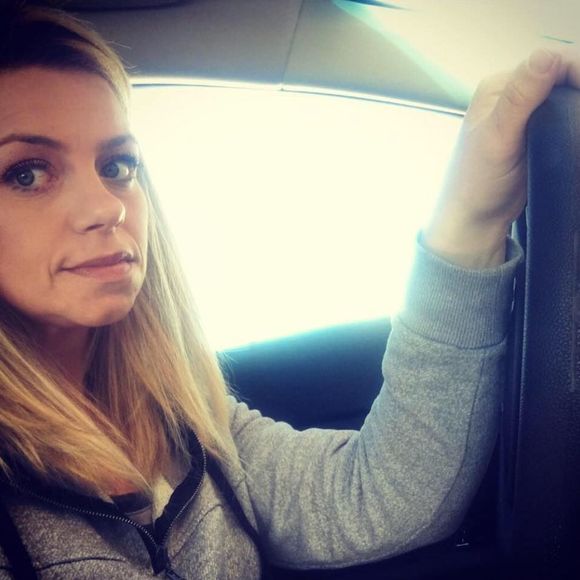 Meet your Posher, Lesile - Picture 1 of 1