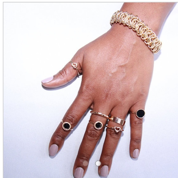 ❗️FIRM 💲❗️Gold and Black Midi Ring Set - Picture 2 of 2