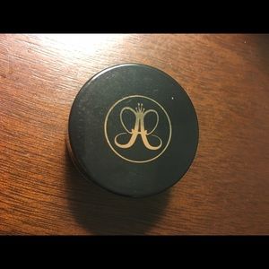 Anastasia dip brow