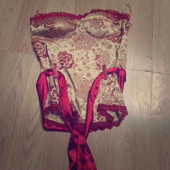 Beautiful holiday corset top