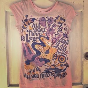 All you need is Love Beatles Tee
