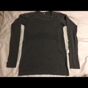 Lululemon Swiftly Tech Long Sleeve