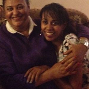 Meet your Posher, Elleni