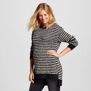 Striped maternity sweater