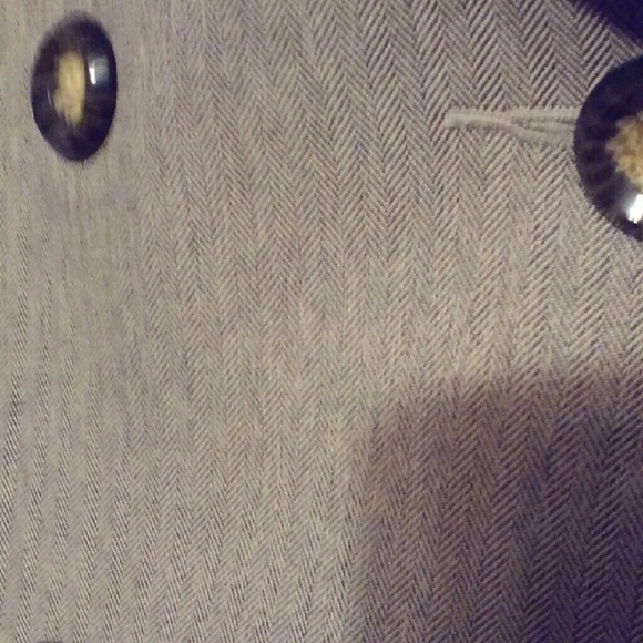 Women's professional taupe color 2-pc. suit. FIRM - Picture 2 of 4