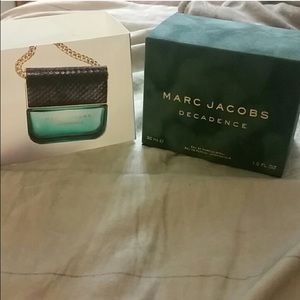 Marc Jacobs Decadence perfume