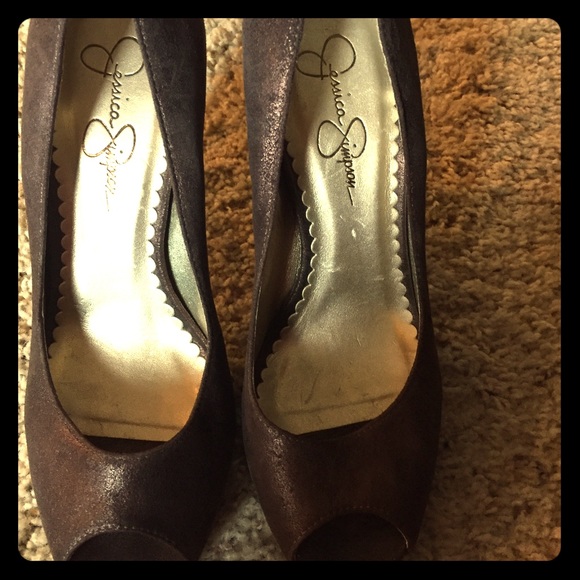 Brown Jessica Simpson heels - Picture 1 of 3