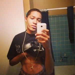 Meet your Posher, Devante