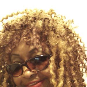 Meet your Posher, Rhonda