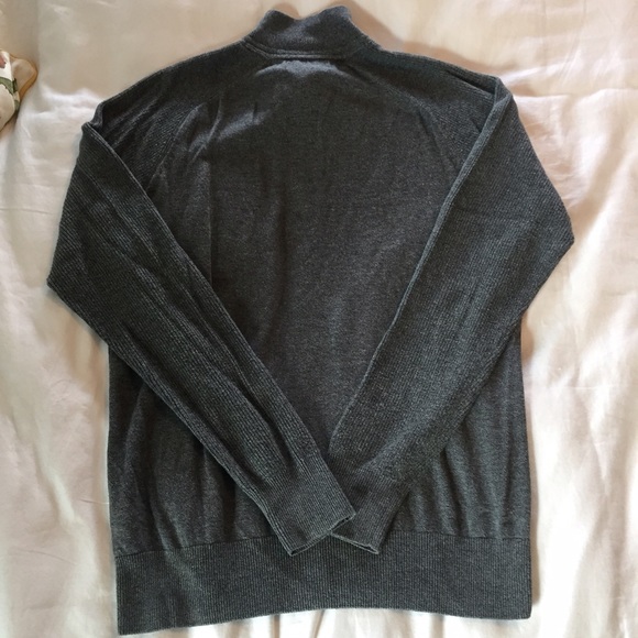 Men's Zipper Neck Sweater - Picture 3 of 4