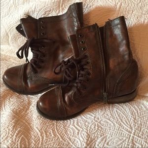Steve Madden troopa boots size 6.5