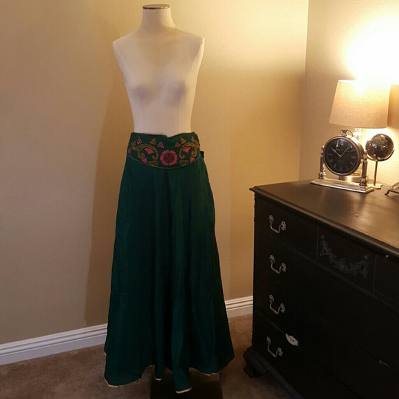 Beautiful Indian Boho Emerald Green Vintage Skirt
