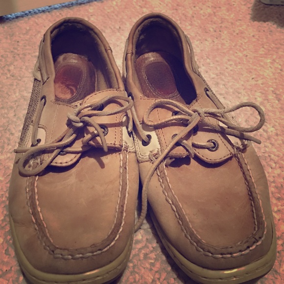 LAST CHANCE! Sperrys