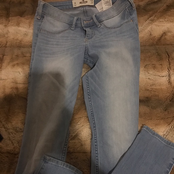 Hollister Skinny Size 3R