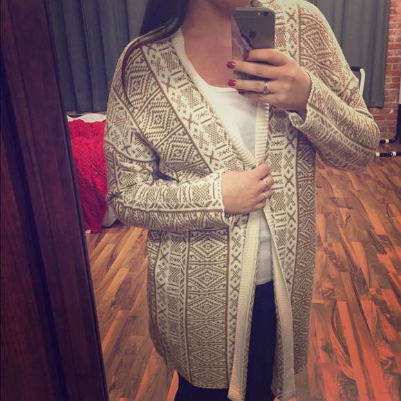 Cute brown and white cardigan