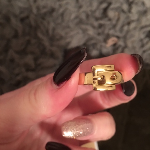 Michael kors ring