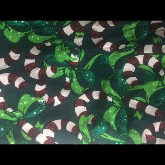 LuLaRoe Pants - LuLaRoe NWT OS Candy Cane Christmas - HTF unicorn