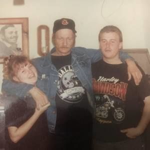 Meet your Posher, Leslie