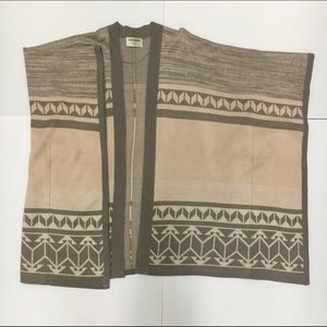 Gentlefawn Sweaters - Gentlefawn Pink & Taupe Poncho Gentlefawn Sweaters - Gentlefawn Pink & Taupe Poncho