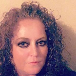 Meet your Posher, Christy