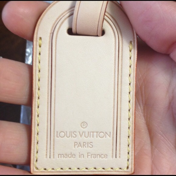 Authentic LV tag