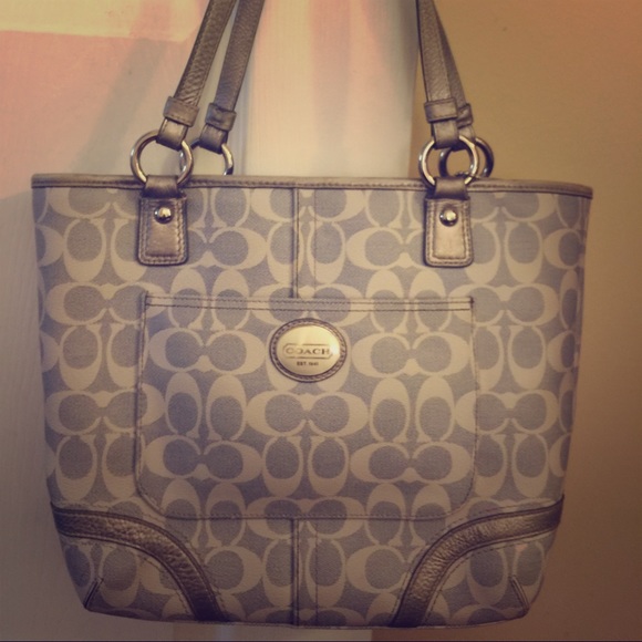 Baby blue and silver coach shoulder bag