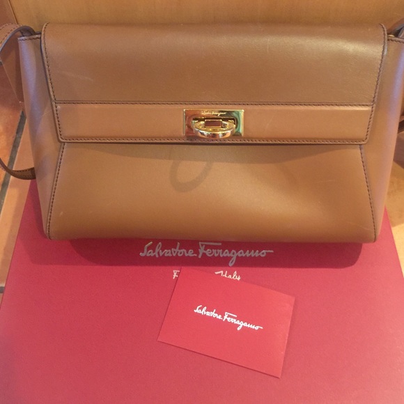 @SOLD@Salvatore Ferragamo Abbey - Picture 1 of 3