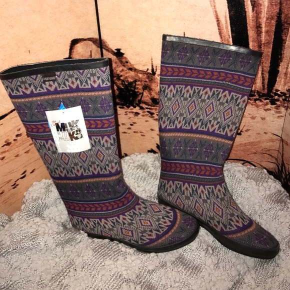 muk luk rain boots