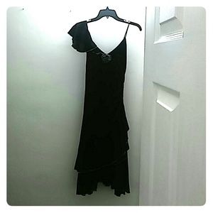 BISOU BISOU DRESS SIZE 6