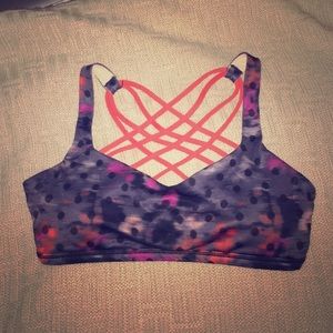 Bree to be Bra (wild) Lululemon Size 6