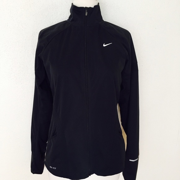 Nike Dri-Fit Element running jacket - Picture 2 of 4