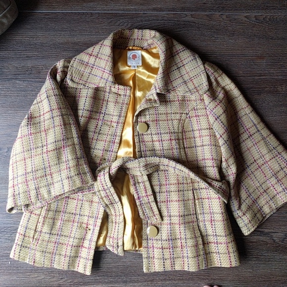 Vintage looking jacket light mustard color