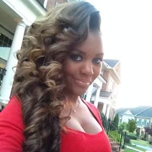 Meet your Posher, Monifa