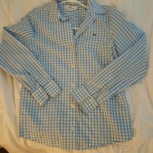 Vineyard Vines button down shirt