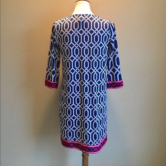 Mudpie Mod V neck shift Dress - Picture 4 of 4