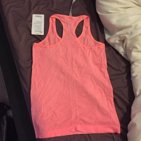 Swiftly Lululemon tank