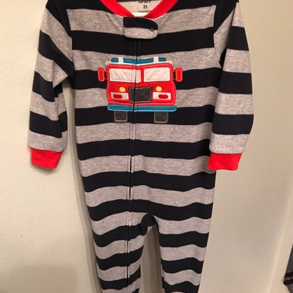 2T fleece pajamas