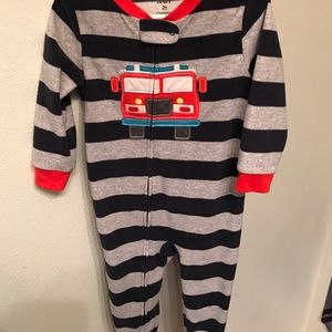 2T fleece pajamas