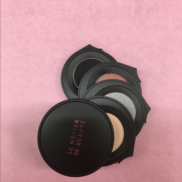Bridgett Other - Kaleidoscope Eye Kit.   HP BEST IN MAKEUP 8-5-17