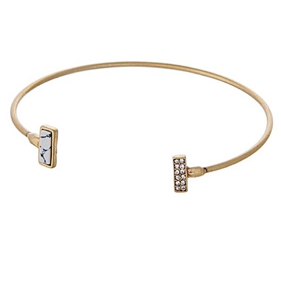 Jewelry - 🎹👉🏼Dainty Gold Rectangle Cuff-White & Bling Jewelry - 🎹👉🏼Dainty Gold Rectangle Cuff-White & Bling