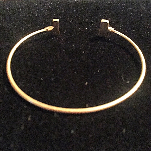 Jewelry - 🎹👉🏼Dainty Gold Rectangle Cuff-White & Bling Jewelry - 🎹👉🏼Dainty Gold Rectangle Cuff-White & Bling