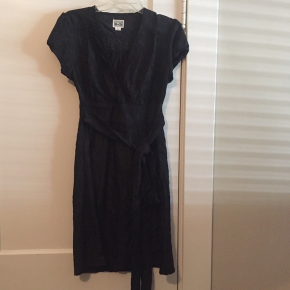 Converse one star little black dress size 8