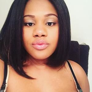 Meet your Posher, Khadijah