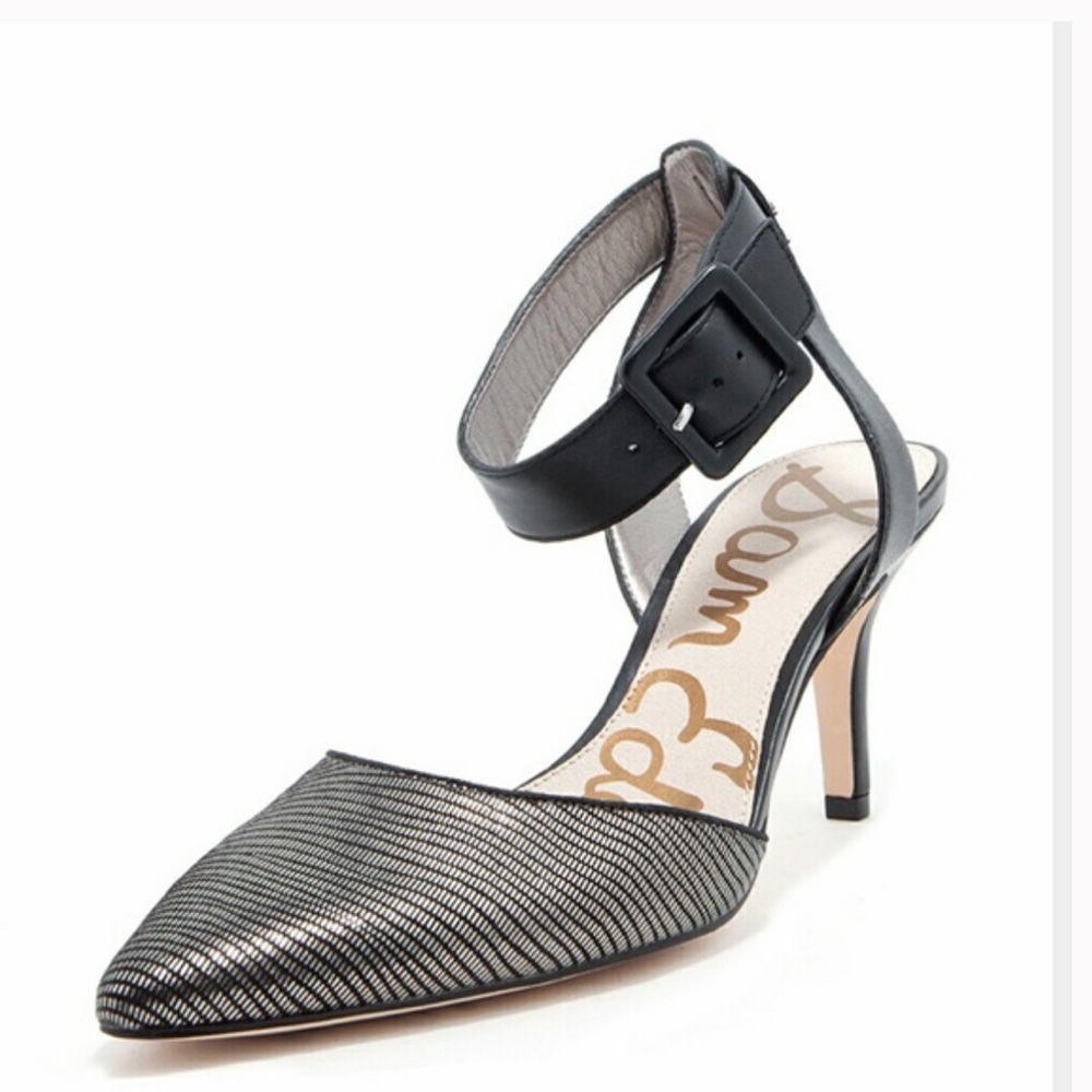 *LIQUIDATION PRICE*  Dress Pump BRAND New.