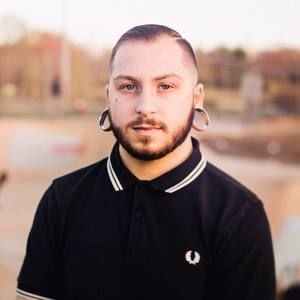 Meet your Posher, Bill