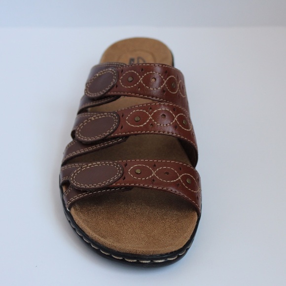 Clarks Womens Leisa Cacti Sandal