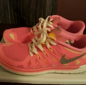 Nike Free 5.0 Size 7Y