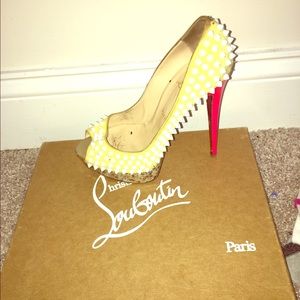 Christian louboutin spiked lady peep