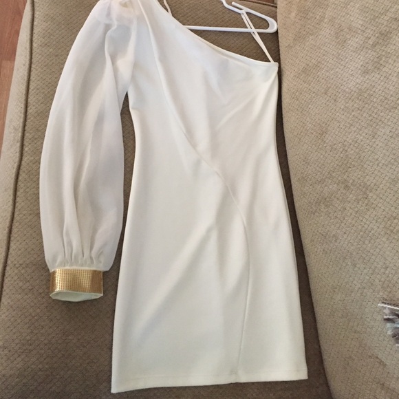 One shoulder white dress